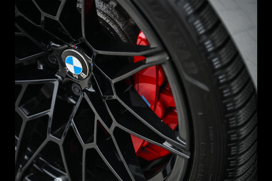 BMW 3 Serie M3 xDrive Competition · NL Auto · Harman Kardon · Memory seats · Carbon interieur delen · Ambiance sfeer verlichting
