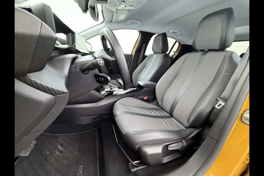 Peugeot e-208 EV Allure Première 50kWh SOH 89% Navi Ecc Stoelverwarming 360°Camera Apple Carplay Android Auto Cruise Control Pdc Led Lmv 16" Privacy Glas DAB+ Keyless Rijstrooksensor 1e Eigenaar Origineel Nederlandse Auto Dealeronderhouden