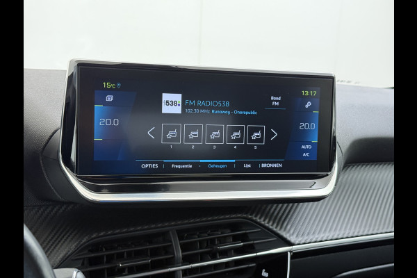 Peugeot e-208 EV Allure Première 50kWh SOH 89% Navi Ecc Stoelverwarming 360°Camera Apple Carplay Android Auto Cruise Control Pdc Led Lmv 16" Privacy Glas DAB+ Keyless Rijstrooksensor 1e Eigenaar Origineel Nederlandse Auto Dealeronderhouden