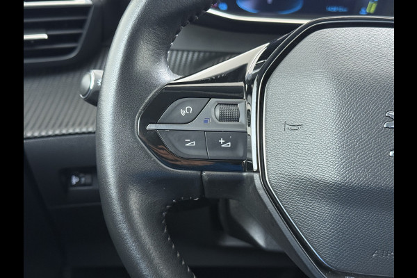 Peugeot e-208 EV Allure Première 50kWh SOH 89% Navi Ecc Stoelverwarming 360°Camera Apple Carplay Android Auto Cruise Control Pdc Led Lmv 16" Privacy Glas DAB+ Keyless Rijstrooksensor 1e Eigenaar Origineel Nederlandse Auto Dealeronderhouden