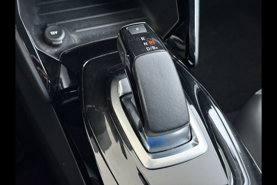 Peugeot e-208 EV Allure Première 50kWh SOH 89% Navi Ecc Stoelverwarming 360°Camera Apple Carplay Android Auto Cruise Control Pdc Led Lmv 16" Privacy Glas DAB+ Keyless Rijstrooksensor 1e Eigenaar Origineel Nederlandse Auto Dealeronderhouden