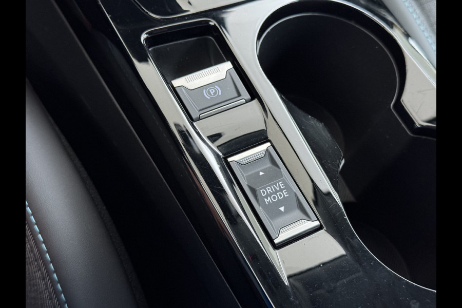 Peugeot e-208 EV Allure Première 50kWh SOH 89% Navi Ecc Stoelverwarming 360°Camera Apple Carplay Android Auto Cruise Control Pdc Led Lmv 16" Privacy Glas DAB+ Keyless Rijstrooksensor 1e Eigenaar Origineel Nederlandse Auto Dealeronderhouden