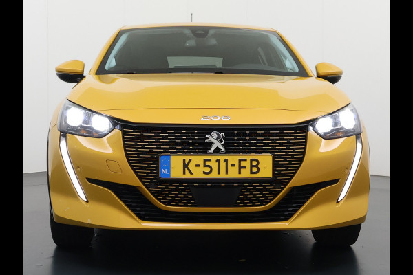 Peugeot e-208 EV Allure Première 50kWh SOH 89% Navi Ecc Stoelverwarming 360°Camera Apple Carplay Android Auto Cruise Control Pdc Led Lmv 16" Privacy Glas DAB+ Keyless Rijstrooksensor 1e Eigenaar Origineel Nederlandse Auto Dealeronderhouden