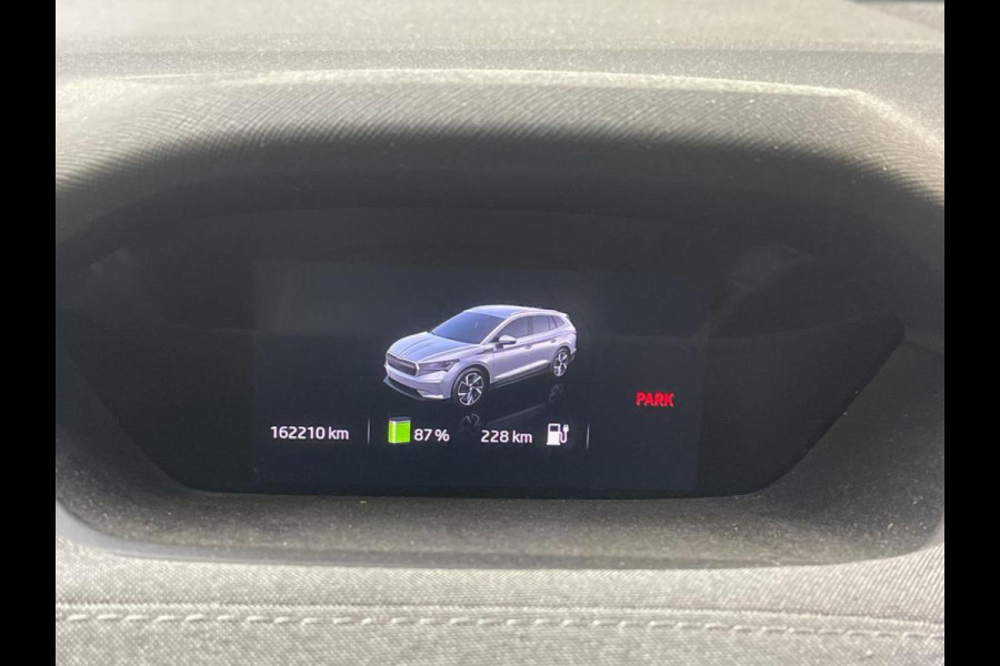 Škoda ENYAQ iV 60 Airco ECC Navi Wireless Carplay Sportpack Adaptive Cruise Control Trekhaak PDC Full LED 19" Velgen Ambient light