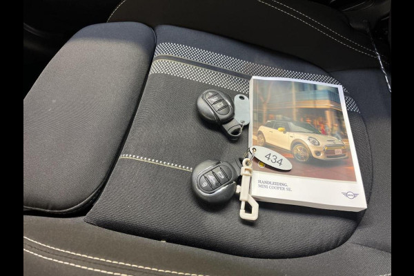 MINI Mini Electric Basic 33 kWh Airco ECC Navi Carplay Cruise Control Full LED Virtual Cockpit