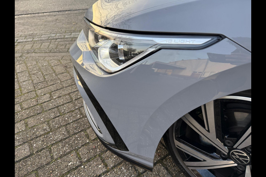 Volkswagen Golf 1.5 eTSI 2024 FACE-LIFT R-LINE DSG PANO ACC LEDER ALCANTARA