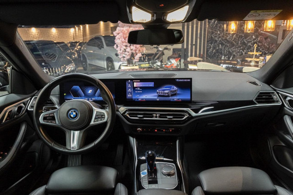 BMW i4 EDrive40 M|AUT|VIRTUEELDASH|CLIMATE