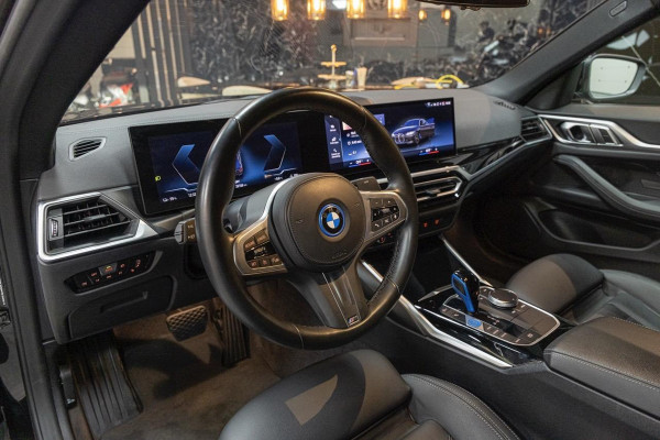 BMW i4 EDrive40 M|AUT|VIRTUEELDASH|CLIMATE