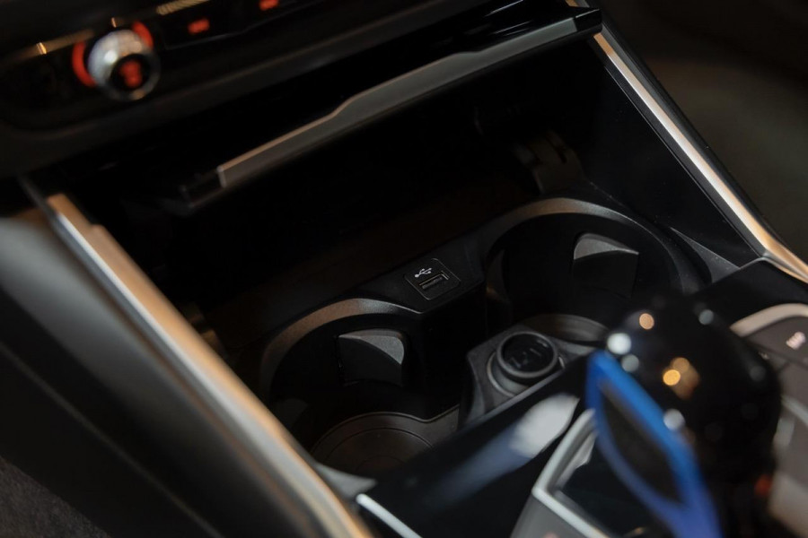 BMW i4 EDrive40 M|AUT|VIRTUEELDASH|CLIMATE