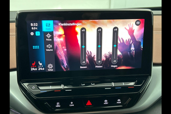 Volkswagen ID.4 Business 77 kWh Navigatie Apple Carplay/Android Auto Camera Parkeersensoren Adaptive Cruise Control Stoel- en stuurverwarming Full Led Climate Control
