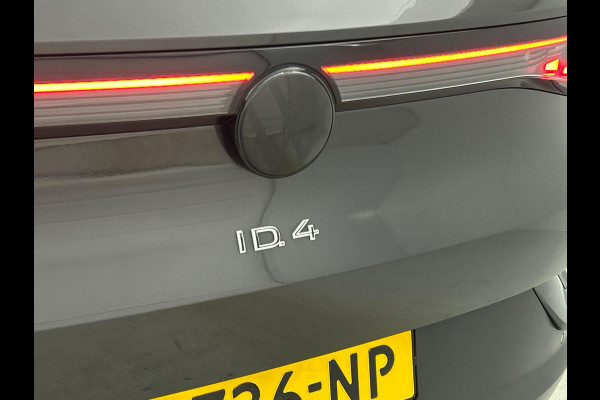 Volkswagen ID.4 Business 77 kWh Navigatie Apple Carplay/Android Auto Camera Parkeersensoren Adaptive Cruise Control Stoel- en stuurverwarming Full Led Climate Control
