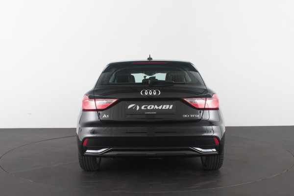 Audi A1 Sportback 30 TFSI Pro Line Automaat/116pk/Navigatie/Mythos Black Metallic/Parkeersensoren/16 inch velgen