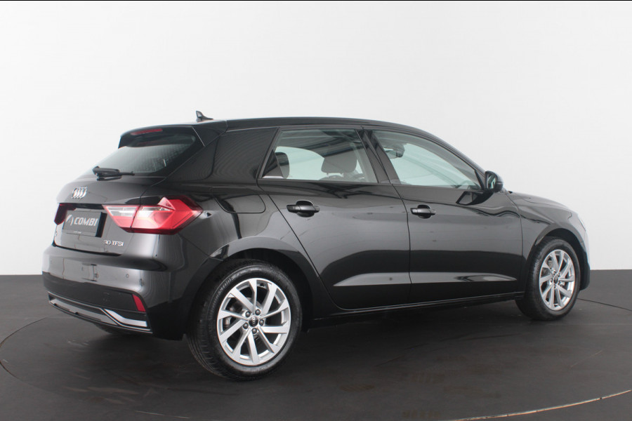 Audi A1 Sportback 30 TFSI Pro Line Automaat/116pk/Navigatie/Mythos Black Metallic/Parkeersensoren/16 inch velgen