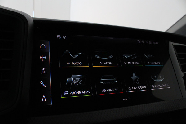 Audi A1 Sportback 30 TFSI Pro Line Automaat/116pk/Navigatie/Mythos Black Metallic/Parkeersensoren/16 inch velgen