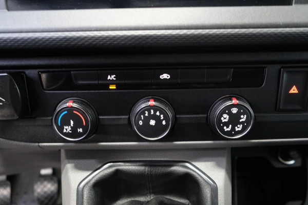 Volkswagen Transporter 2.0 TDI L2H3 28 Comfortline - N.A.P. Airco, Cruise, Navi, PDC, Trekhaak.
