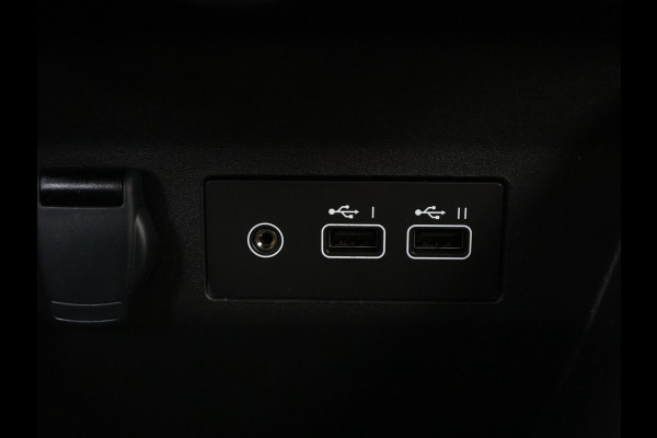 Renault Clio TCe 90PK evolution | CLIMAT CONTROL | WINTERPACK | CARPLAY | KEYLESS | PACK COMFORT | Carselexy