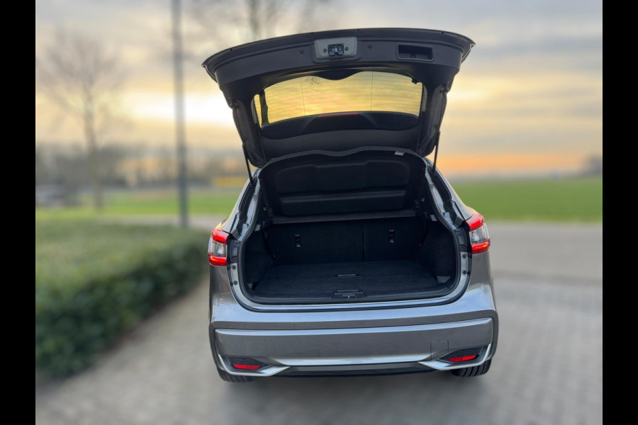 Nissan QASHQAI 1.3 DIG-T Tekna + 360 CAMERA / CARPLAY / LEDER / STOELVERW. / ECC / PDC / VOORRUIT VERW. / LED / ELEKTR VERST STOEL