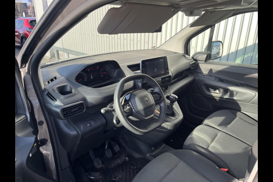 Peugeot Partner 1.5 BlueHDI Asphalt*CRUISE*CAM*HAAK*NAVI*TEL*3PERS