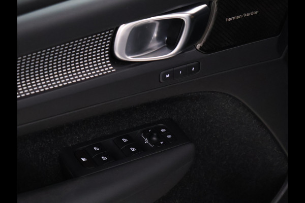 Volvo XC40 1.5 T5 Recharge R-Design [CAMERA, MEMORY SEATS, HARMAN KARDON, SCHUIFDAK, APPLE CARPLAY, ANDROID AUTO, STUURVERWARMING, NIEUWSTAAT]