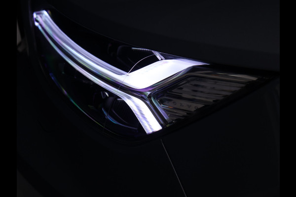Volvo XC40 1.5 T5 Recharge R-Design [CAMERA, MEMORY SEATS, HARMAN KARDON, SCHUIFDAK, APPLE CARPLAY, ANDROID AUTO, STUURVERWARMING, NIEUWSTAAT]