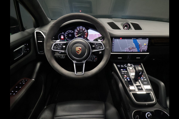 Porsche Cayenne 3.0 E-Hybrid [SPORT CHRONO, SPORT DESIGN, LED MATRIX PDLS PLUS, LUCHTVERING, SCHUIFKANTELDAK, TREKHAAK INKLAPBAAR, MEMORY SEATS, BOSE SOUND, STOELVERKOELING, HEAD-UP, APPLE CARPLAY, ANDROID, 360 CAMERA, A