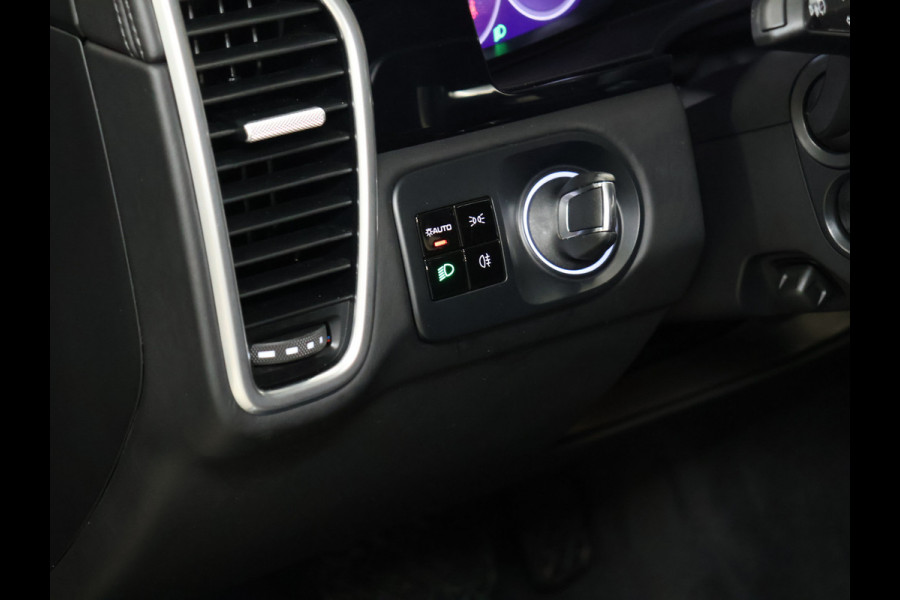Porsche Cayenne 3.0 E-Hybrid [SPORT CHRONO, SPORT DESIGN, LED MATRIX PDLS PLUS, LUCHTVERING, SCHUIFKANTELDAK, TREKHAAK INKLAPBAAR, MEMORY SEATS, BOSE SOUND, STOELVERKOELING, HEAD-UP, APPLE CARPLAY, ANDROID, 360 CAMERA, A
