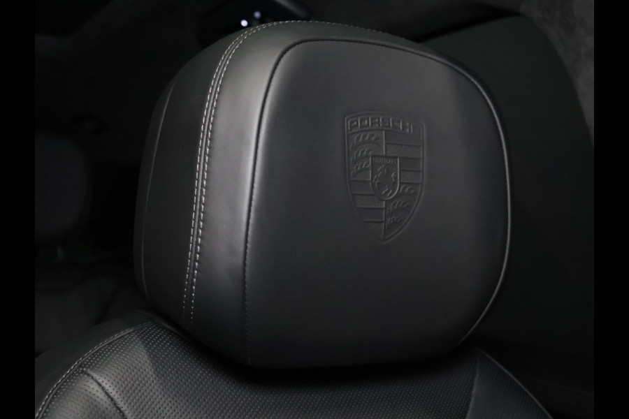 Porsche Cayenne 3.0 E-Hybrid [SPORT CHRONO, SPORT DESIGN, LED MATRIX PDLS PLUS, LUCHTVERING, SCHUIFKANTELDAK, TREKHAAK INKLAPBAAR, MEMORY SEATS, BOSE SOUND, STOELVERKOELING, HEAD-UP, APPLE CARPLAY, ANDROID, 360 CAMERA, A