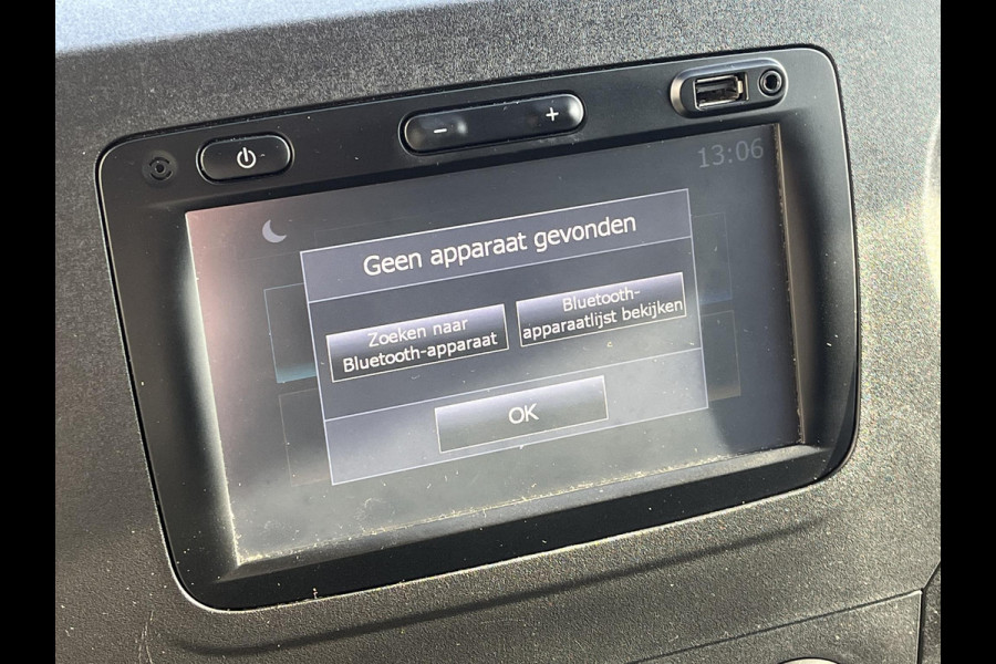 Renault Master T35 2.3 dCi L2H2*NAVI*A/C*HAAK*CRUISE*3PERS*PDC*