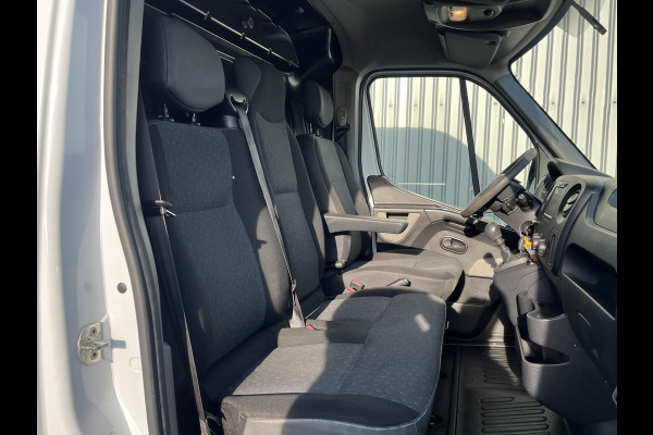 Renault Master T35 2.3 dCi L2H2*NAVI*A/C*HAAK*CRUISE*3PERS*PDC*