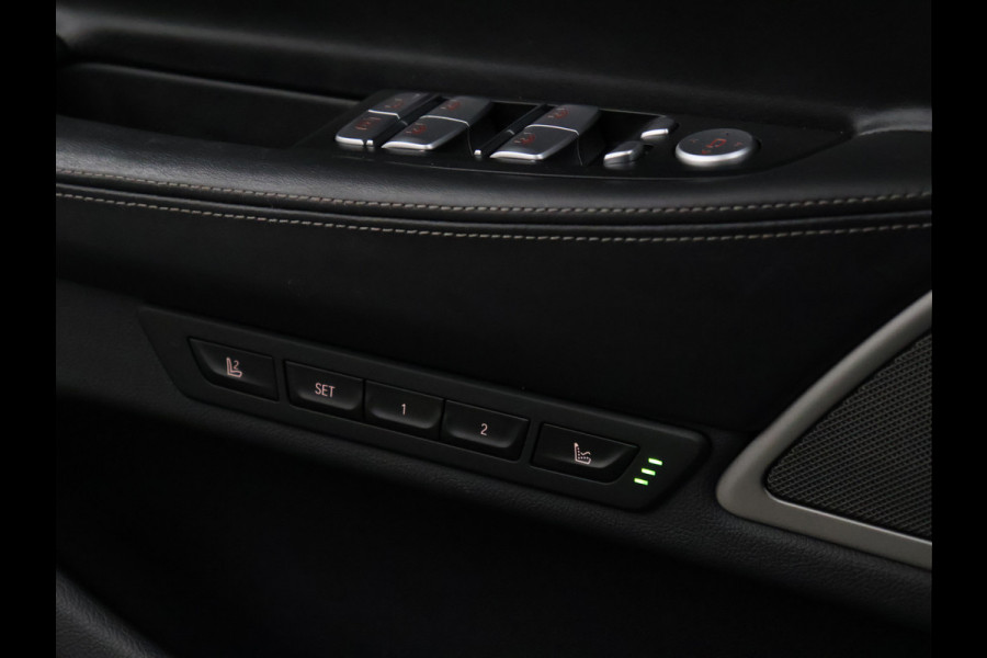 BMW 7 Serie 745e High Executive M Sport *WEEKAANBIEDING* [SCHUIFKANTELDAK, HARMAN/KARDON, APPLE CARPLAY, ANDROID, ELEKTRISCH VERSTELBARE STOELEN V+A, STOELMASSAGE V+A, LUCHTVERING, 360 CAMERA, HEAD-UP, STUURVERWARMING, STOELVERWARM