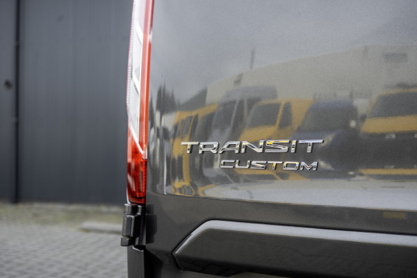 Ford Transit Custom 2.0 TDCI L2H1 Limited DC | 170 PK | 5-Zits | Automaat | CarPlay | Navi | Camera | Zijschuifdeur R + L | LED | Cruise