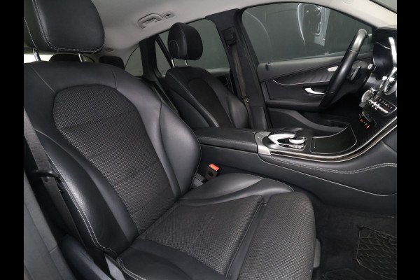 Mercedes-Benz GLC 250 4MATIC AMG *WEEKAANBIEDING* [TREKHAAK, CAMERA, CRUISE CONTROL, PDC ACHTER, STOELVERWARMING, AUTOMATISCHE AIRCO, ELEKTRISCHE ACHTERKLEP, NIEUWSTAAT]