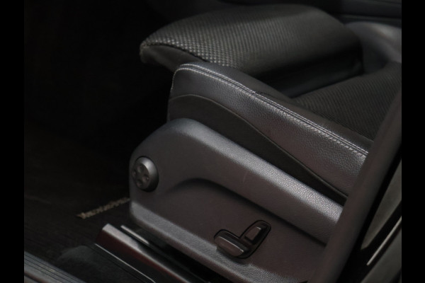 Mercedes-Benz GLC 250 4MATIC AMG *WEEKAANBIEDING* [TREKHAAK, CAMERA, CRUISE CONTROL, PDC ACHTER, STOELVERWARMING, AUTOMATISCHE AIRCO, ELEKTRISCHE ACHTERKLEP, NIEUWSTAAT]