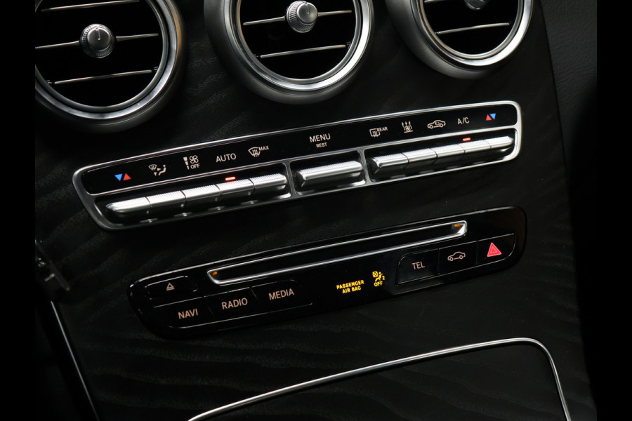 Mercedes-Benz GLC 250 4MATIC AMG *WEEKAANBIEDING* [TREKHAAK, CAMERA, CRUISE CONTROL, PDC ACHTER, STOELVERWARMING, AUTOMATISCHE AIRCO, ELEKTRISCHE ACHTERKLEP, NIEUWSTAAT]