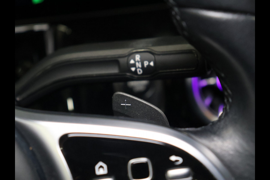 Mercedes-Benz GLA 250 e Business Solution Luxury Limited [TREKHAAK INKLAPBAAR, APPLE CARPLAY, ANDROID, STOELVERWARMING, CAMERA, VOL LEDER, CRUISE, CLIMATE, NIEUWSTAAT]