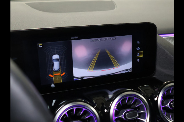 Mercedes-Benz GLA 250 e Business Solution Luxury Limited [TREKHAAK INKLAPBAAR, APPLE CARPLAY, ANDROID, STOELVERWARMING, CAMERA, VOL LEDER, CRUISE, CLIMATE, NIEUWSTAAT]