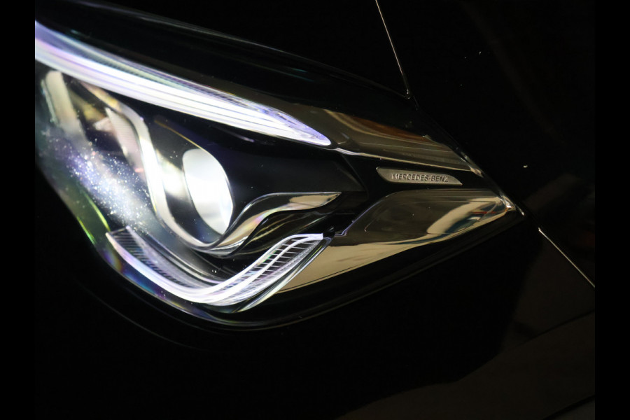 Mercedes-Benz GLA 250 e Business Solution Luxury Limited [TREKHAAK INKLAPBAAR, APPLE CARPLAY, ANDROID, STOELVERWARMING, CAMERA, VOL LEDER, CRUISE, CLIMATE, NIEUWSTAAT]