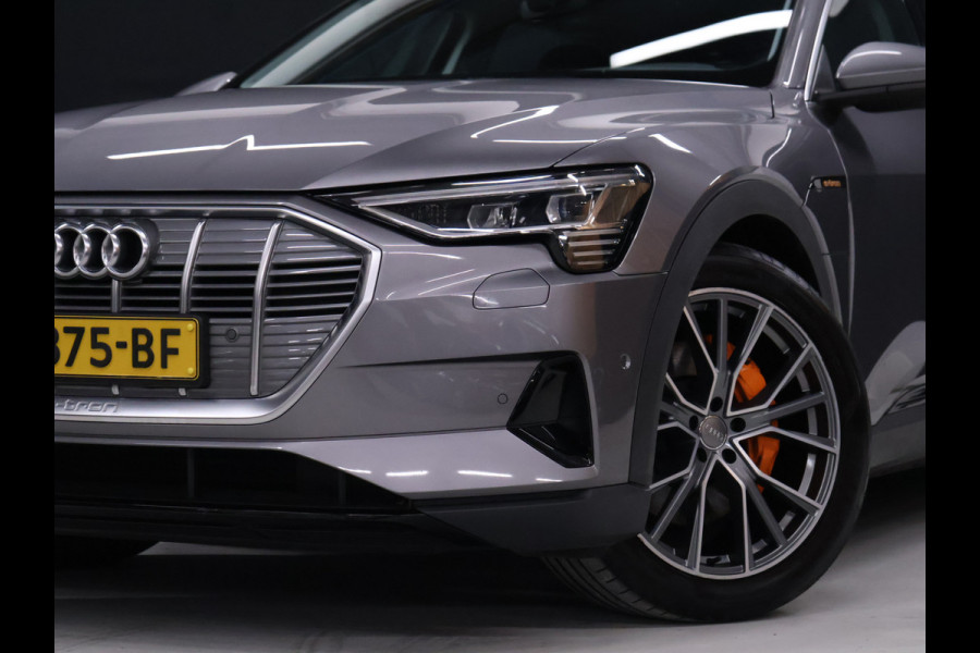 Audi e-tron 55 quattro edition 95 kWh Sport [LUCHTVERING, BLUETOOTH TELEFOON, PDC V+A, CRUISE CONTROL, CLIMATE CONTROL, LANE ASSIST, ELEKTRISCHE ACHTERKLEP, LED KOPLAMPEN, NIEUWSTAAT]
