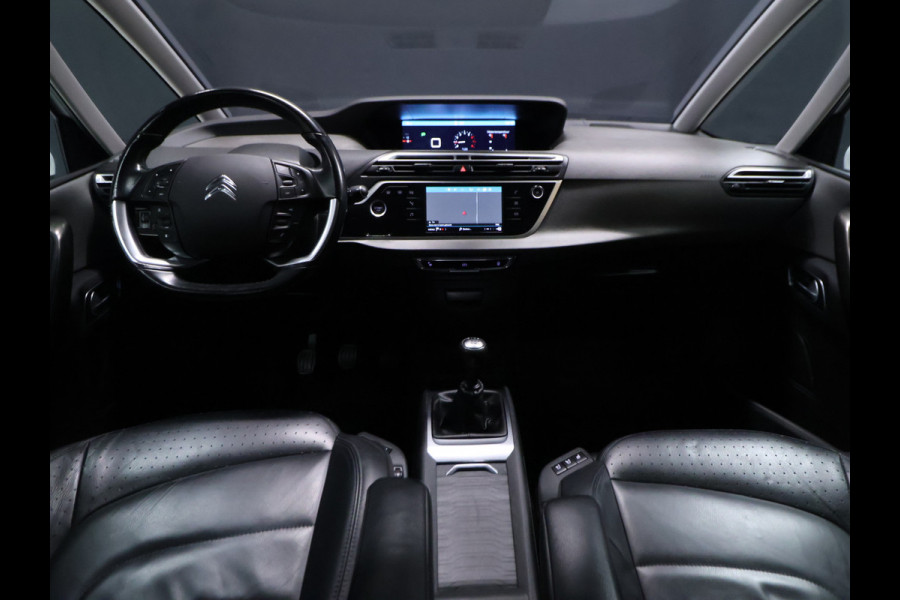 Citroën Grand C4 Picasso 1.2 PureTech Business 7P [TREKHAAK, MEMORY SEATS, APPLE CARPLAY, ANDROID AUTO, STOELMASSAGE, ADAPTIVE CRUISE CONTROL, ACHTERUITRIJCAMERA, PDC V+A, STOELVERWARMING, VOL LEDER, CLIMATE, NIEUWSTAAT]