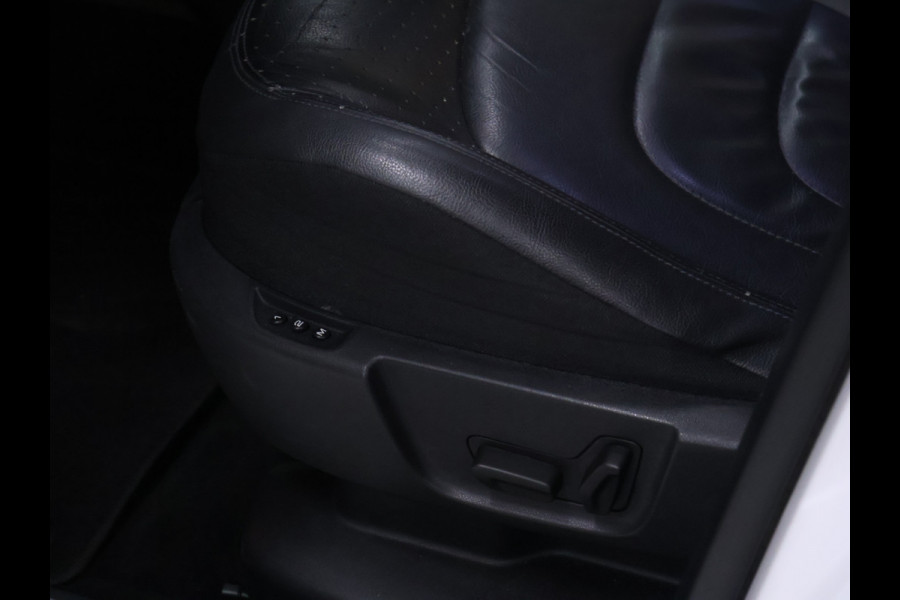 Citroën Grand C4 Picasso 1.2 PureTech Business 7P [TREKHAAK, MEMORY SEATS, APPLE CARPLAY, ANDROID AUTO, STOELMASSAGE, ADAPTIVE CRUISE CONTROL, ACHTERUITRIJCAMERA, PDC V+A, STOELVERWARMING, VOL LEDER, CLIMATE, NIEUWSTAAT]