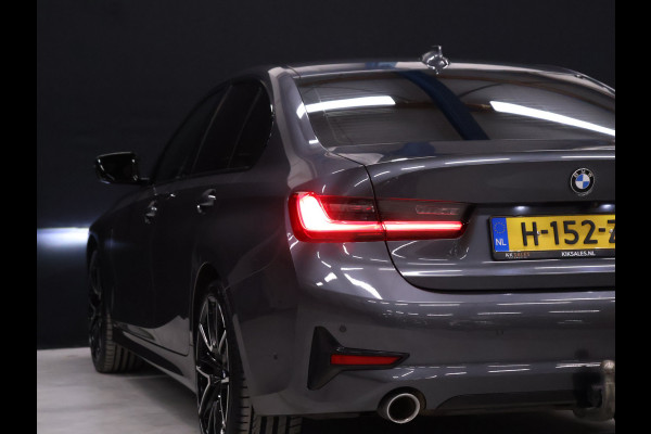 BMW 3-serie 330e Sport Line [APPLE CARPLAY, VOL LEDER, CAMERA, CRUISE CONTROL, ANDROID AUTO, PDC V+A, STOELVERWARMING, AUTOMATISCHE AIRCO, BMW LED, TREKHAAK, NIEUWSTAAT]