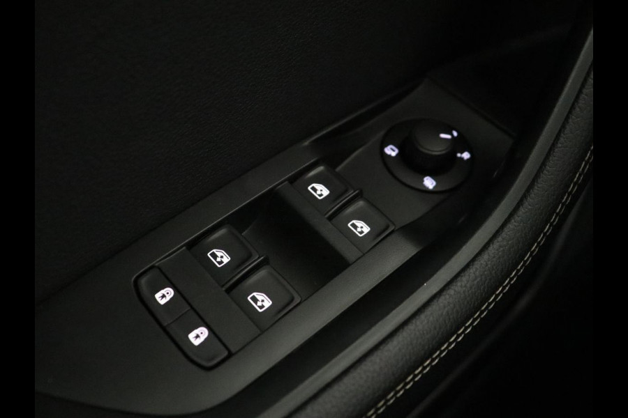 Škoda Superb 1.5 TSI Business Edition Plus | Trekhaak | Adaptive cruise | Achterbankverwarming | Virtual Cockpit | Camera | Carplay | Stoelverwarming | Memory | Keyless | Full LED | Navigatie