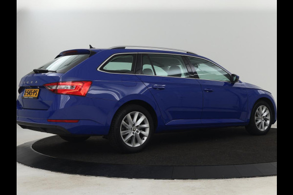 Škoda Superb 1.5 TSI Business Edition Plus | Trekhaak | Adaptive cruise | Achterbankverwarming | Virtual Cockpit | Camera | Carplay | Stoelverwarming | Memory | Keyless | Full LED | Navigatie