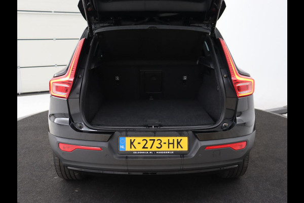 Volvo XC40 Recharge P8 AWD R Design | Stoel & stuurverwarming | Harman/Kardon | Adaptive cruise | Carplay | Navigatie | Keyless | Leder/Alcantara | Parkeerhulp | Full LED