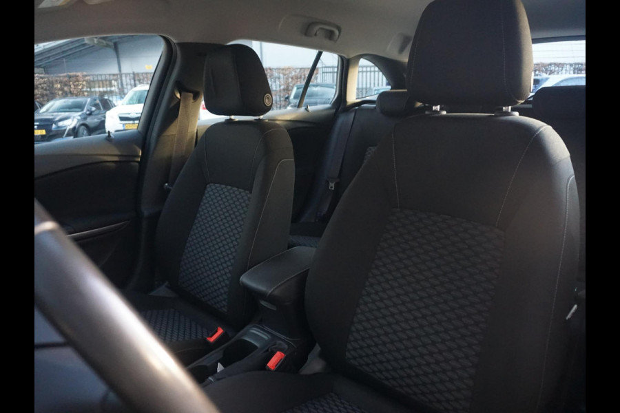 Opel Astra Sports Tourer 1.4 Edition All Seasonbanden