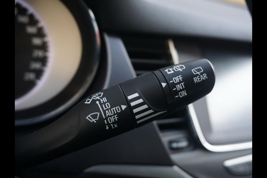 Opel Astra Sports Tourer 1.4 Edition All Seasonbanden