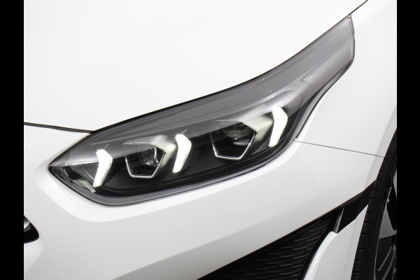 Kia Ceed Sportswagon 1.6 GDI PHEV DynamicLine Climate control | Adaptieve cruise control | Stuur verwarming | Stoel verwarming | Parkeersensoren | Achteruitrijcamera | Apple Carplay/ Android Auto