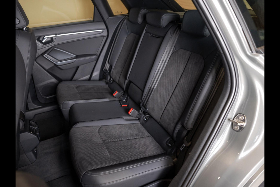 Audi Q3 35 TFSI 2x S Line / 150pk / Rondomzicht carmera / Keyless / Dodehoek /