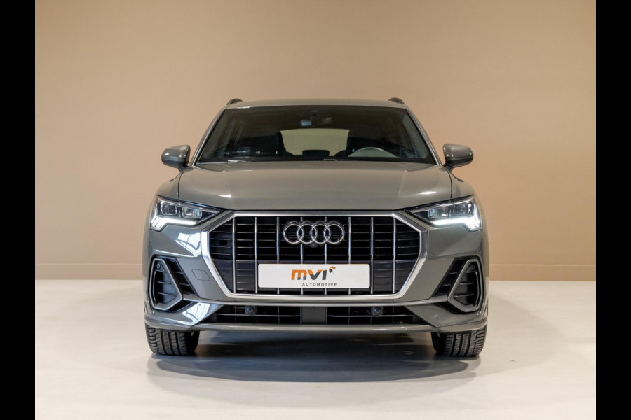 Audi Q3 35 TFSI 2x S Line / 150pk / Rondomzicht carmera / Keyless / Dodehoek /