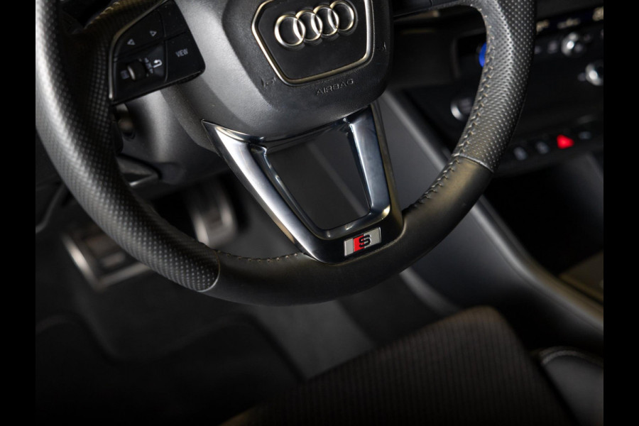 Audi Q3 35 TFSI 2x S Line / 150pk / Rondomzicht carmera / Keyless / Dodehoek /